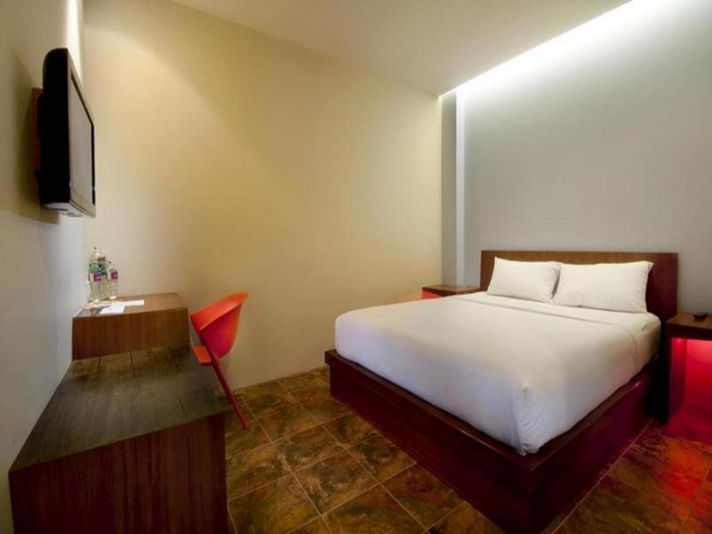 Plan B Hotel Padang  Exteriér fotografie